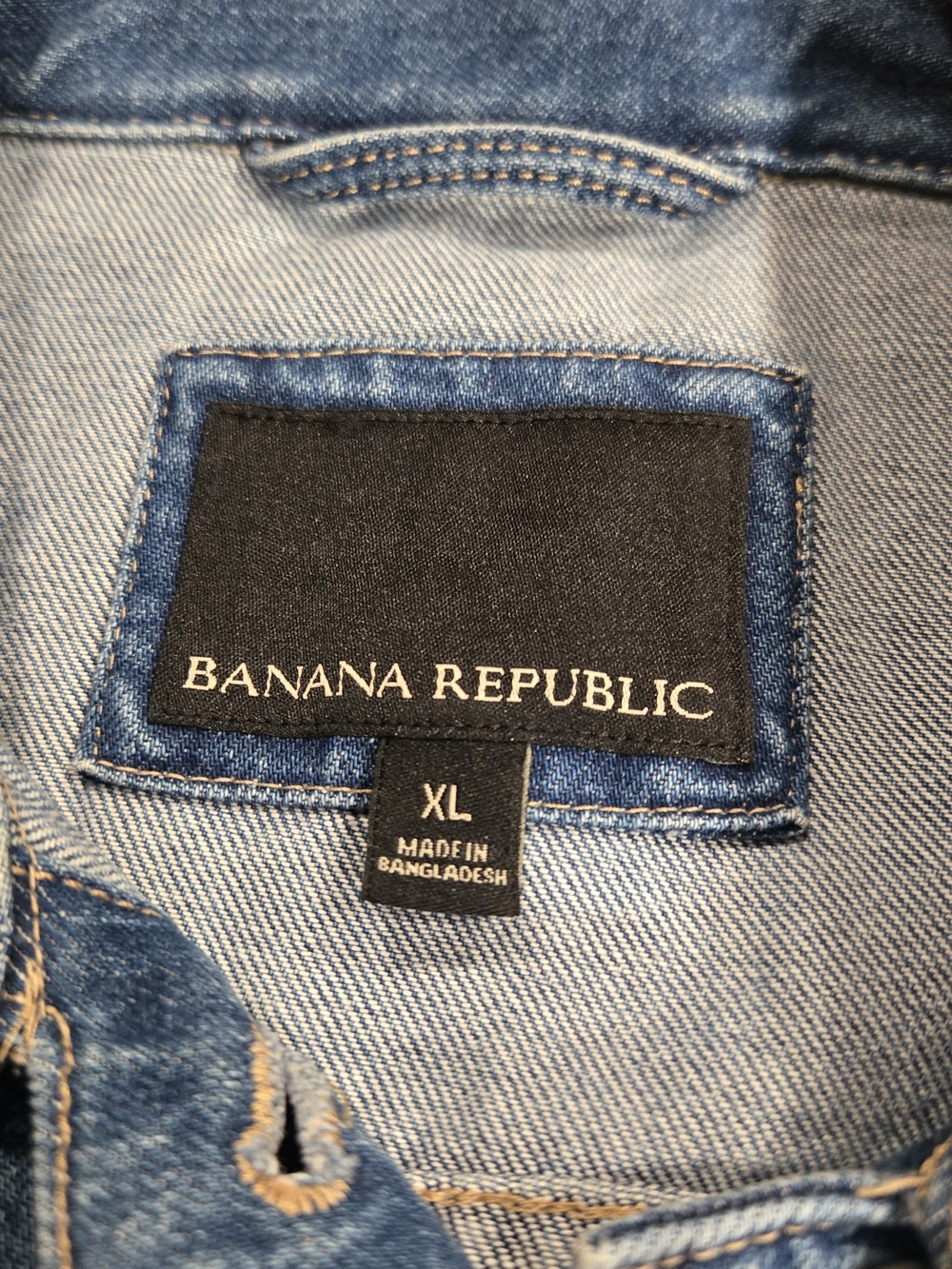 Banana Republic Classic Blue Denim Jacket - Picture 3 of 9